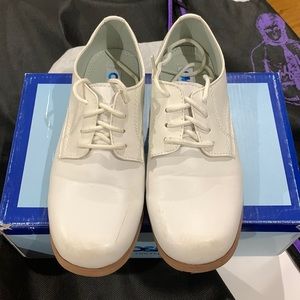 Boys white dress shoes